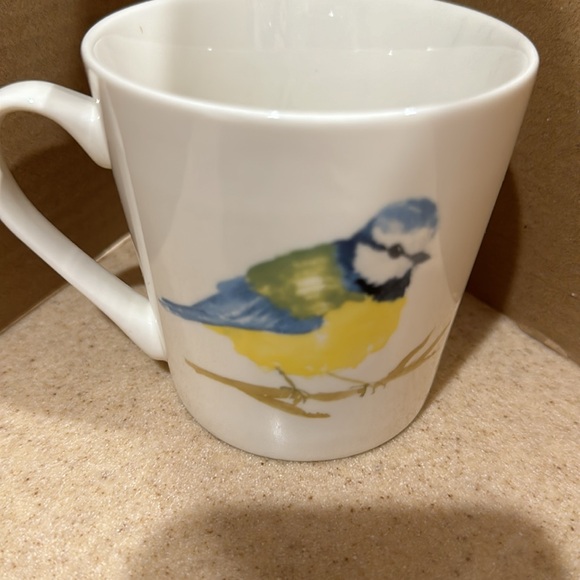 An awesome Vintage Wilko Mug-the cutest blue and yellow bird perched on a branch - Picture 4 of 5